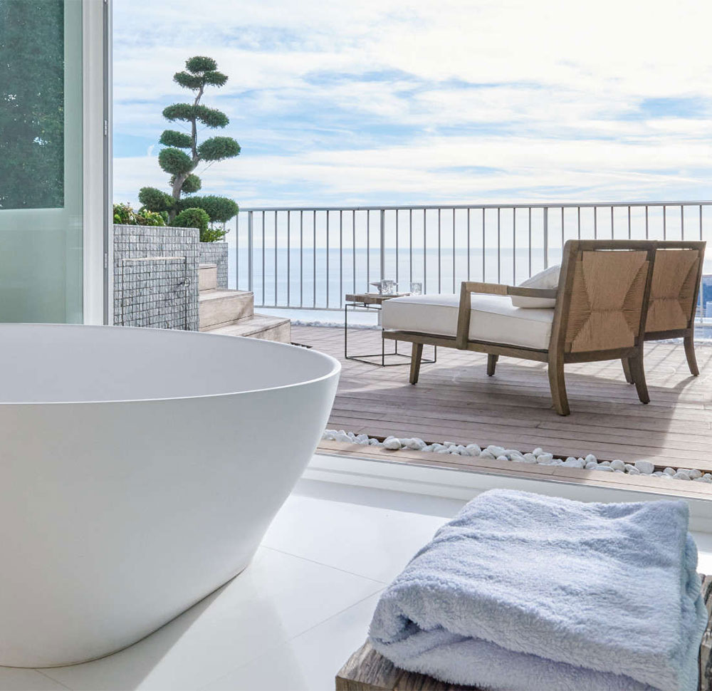 Quali trend animeranno l’interior design nel nuovo anno? Abbiamo raccolto suggestioni e ispirazioni da riviste di settore, partner e architetti per preparare una semplice guida alle tendenze arredo 2025.