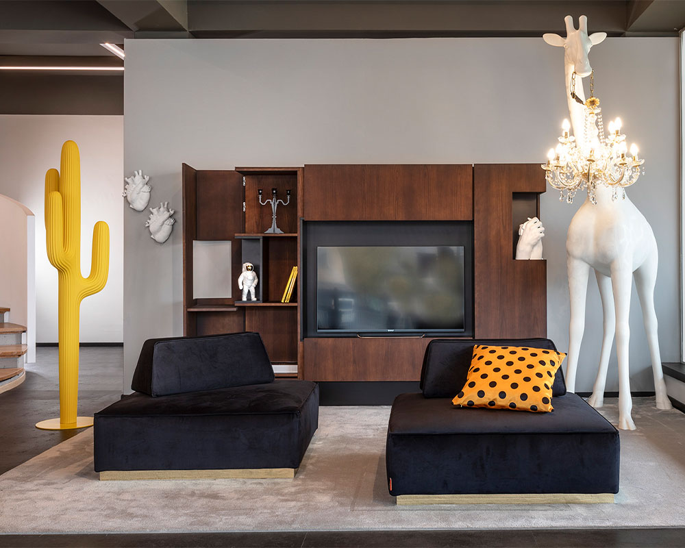 living-room-bressano Quando si tratta di interior design, un unico grande ambiente è davvero la soluzione migliore? Ecco perché evitare un ingresso open space.