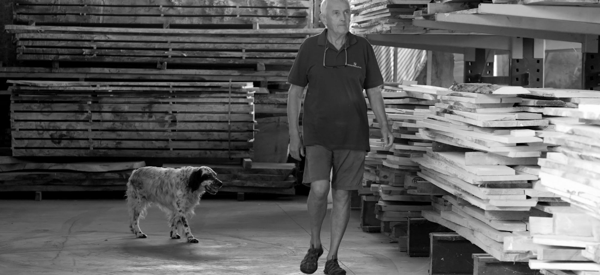 Marcangelo Bressano coltiva da sempre una grande passione: scolpire il legno. L'arte del lavorare il legno per Bressano Mobili