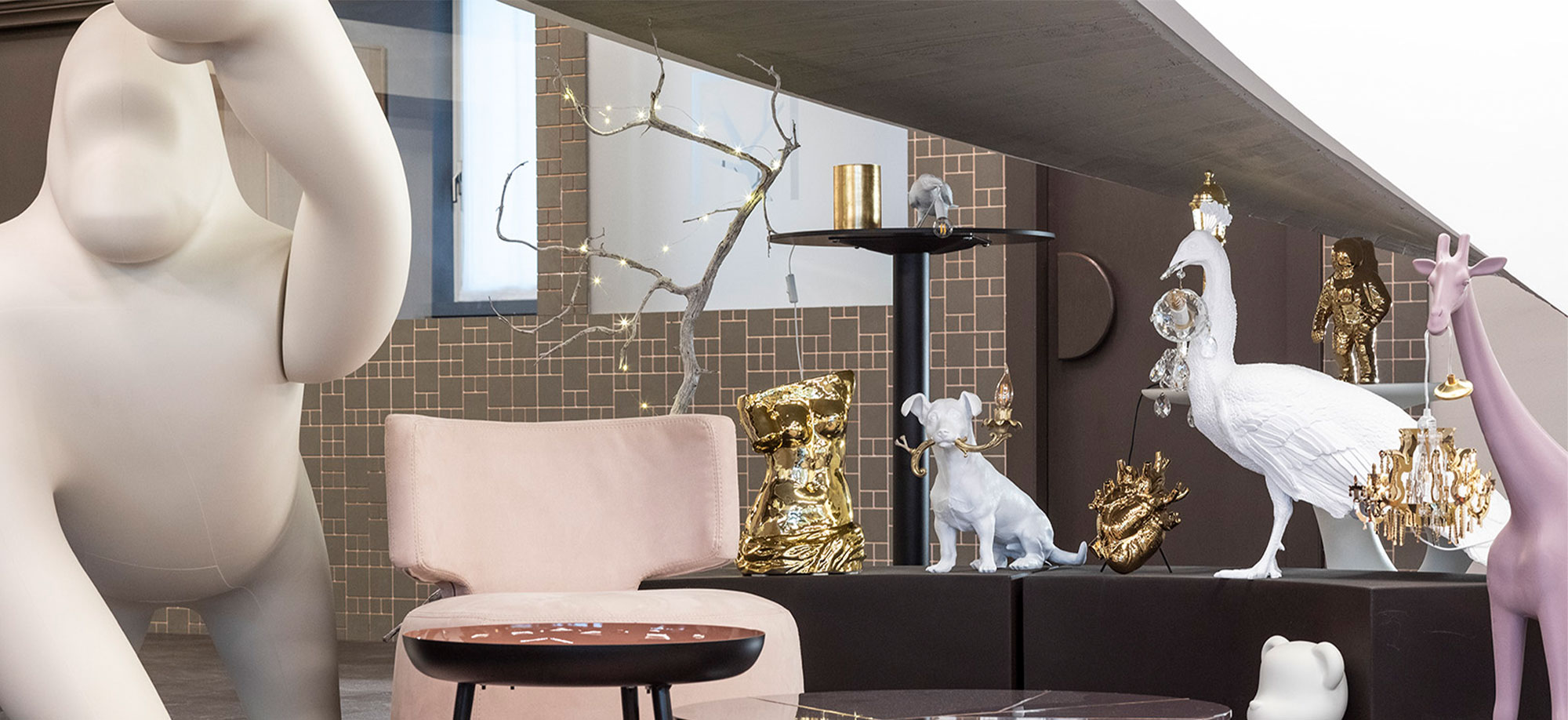 queboo-arredo Senza curiosità, il mondo dell’arredamento e del Design non potrebbe evolvere: per questo amiamo Qeeboo.